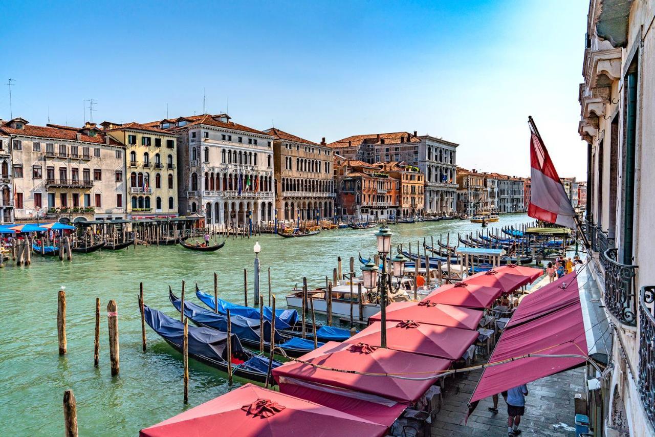 Ca' Fornoni Grand Canal Venice Exterior photo